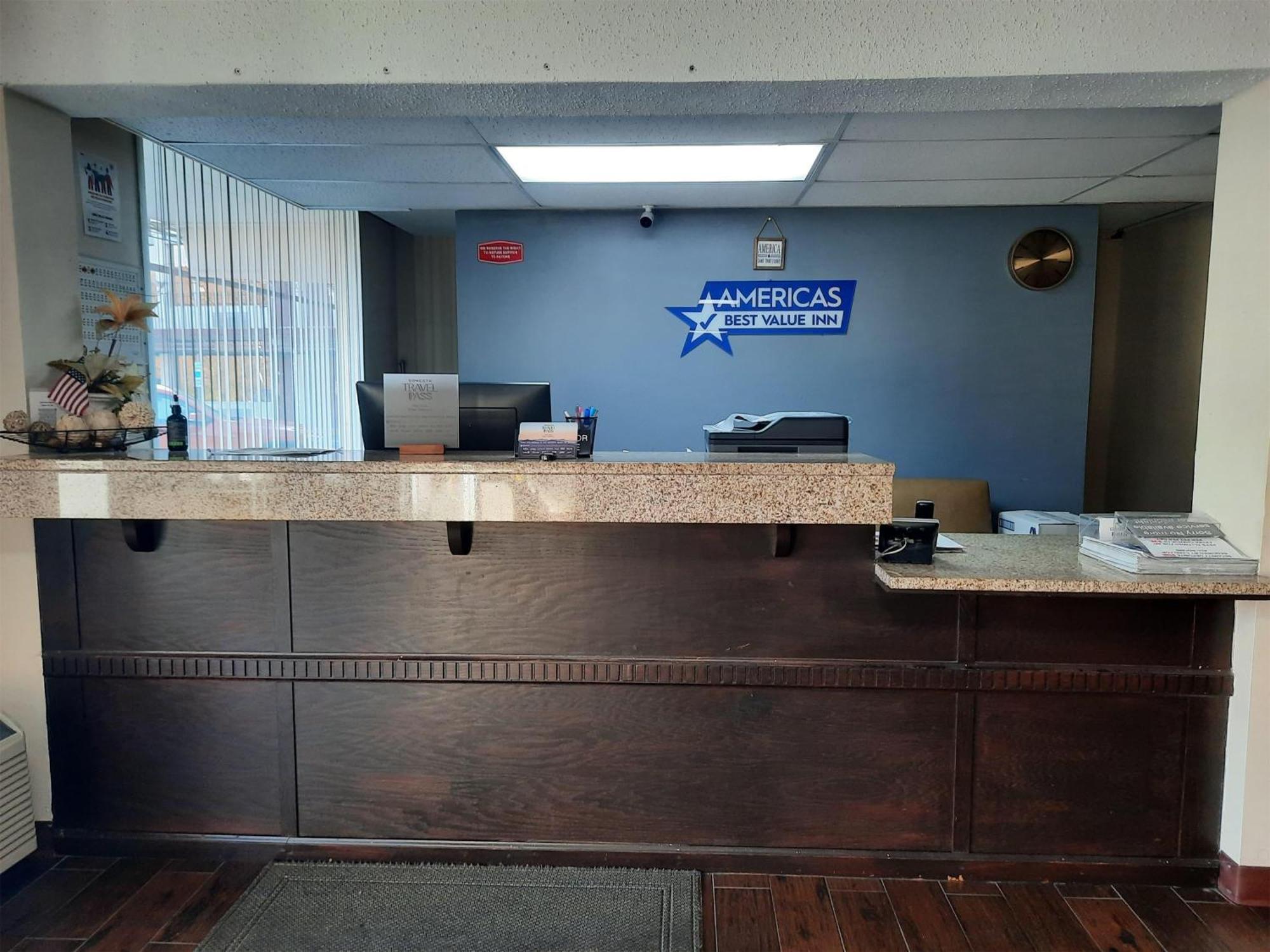 Americas Best Value Inn モリーン エクステリア 写真